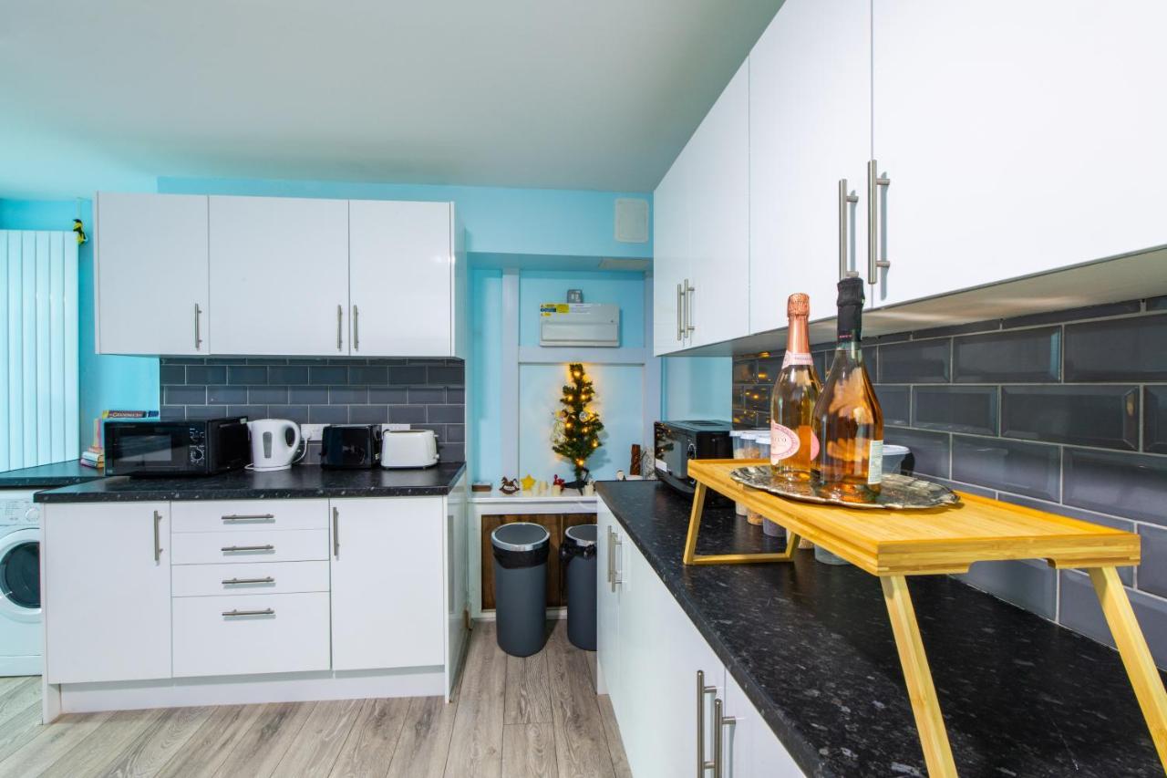 Heart Of Maidstone - Premium Double Rooms With Free Wi-Fi ภายนอก รูปภาพ