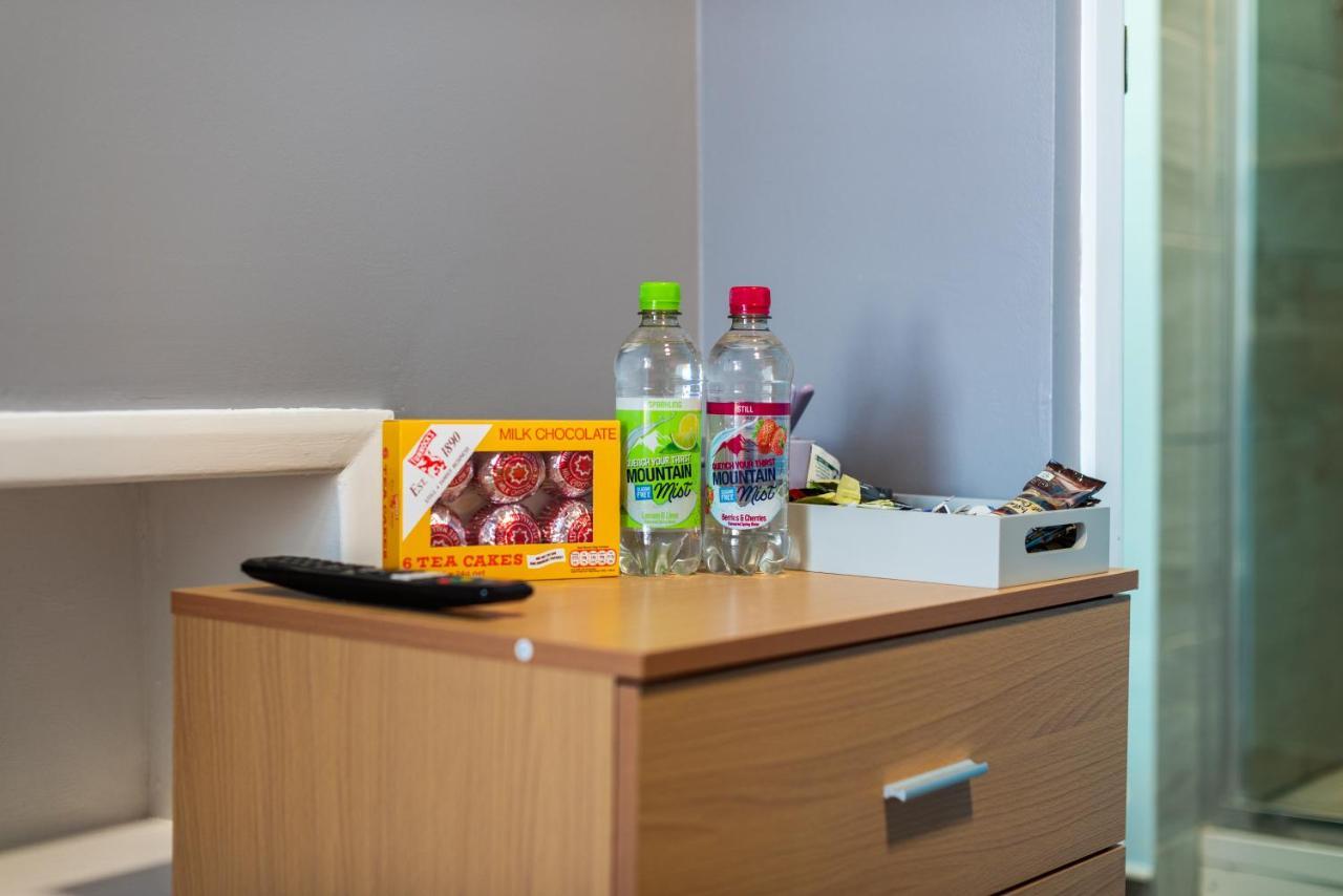 Heart Of Maidstone - Premium Double Rooms With Free Wi-Fi ภายนอก รูปภาพ