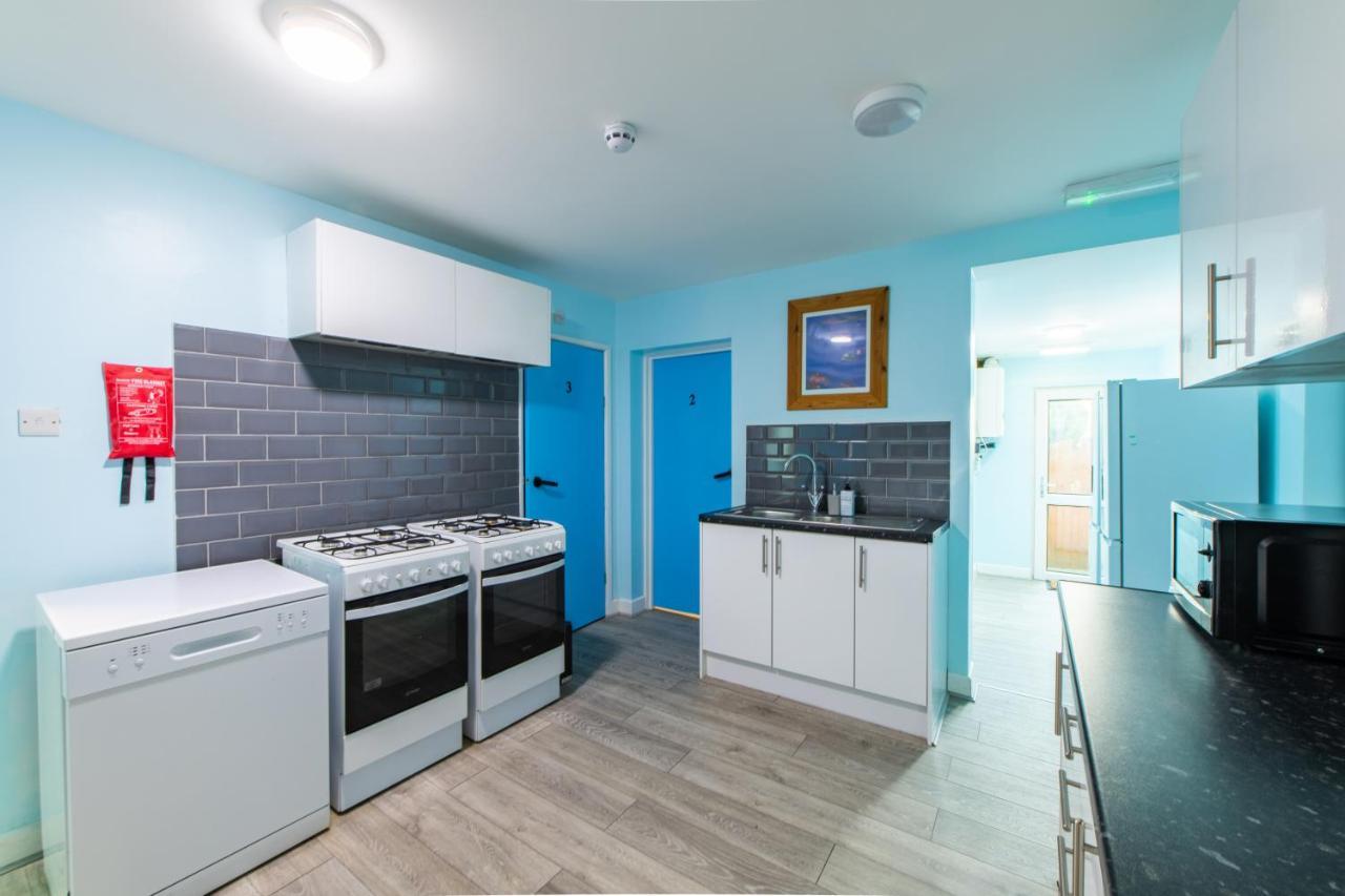 Heart Of Maidstone - Premium Double Rooms With Free Wi-Fi ภายนอก รูปภาพ