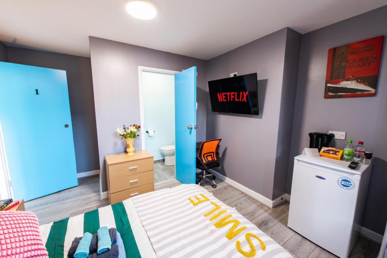 Heart Of Maidstone - Premium Double Rooms With Free Wi-Fi ภายนอก รูปภาพ